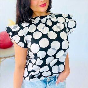 JODIFL SZ M mock neck cap sleeve ruffle key hole closure big polka dot blouse